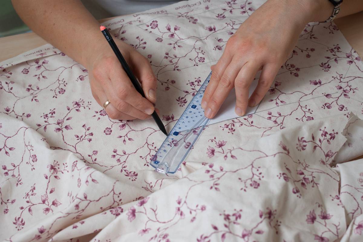 прост модел панталон